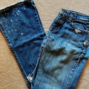 Abercrombie & Fitch distressed jeans
